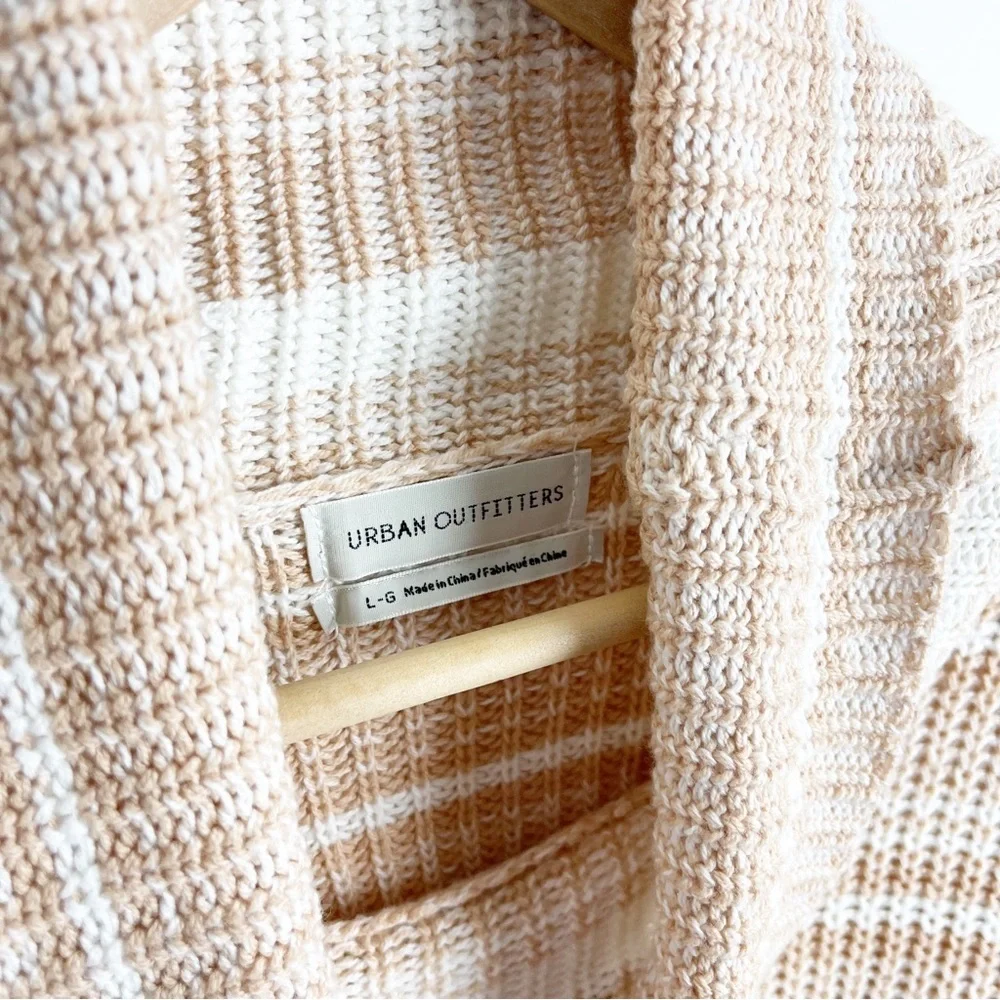 Urban Outfitters Mackenna Striped Sweater Size Large